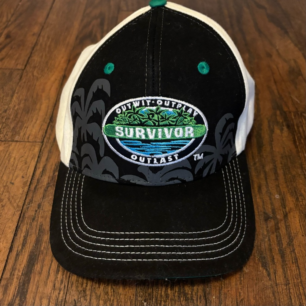 Survivor hat great condition
